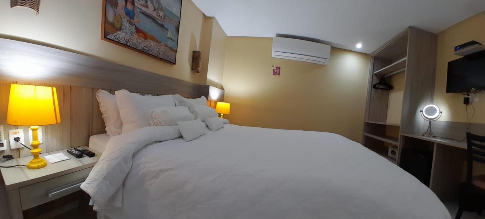 Anai Hotel จาบัวเทา โดส กัวราราเปส ภายนอก รูปภาพ