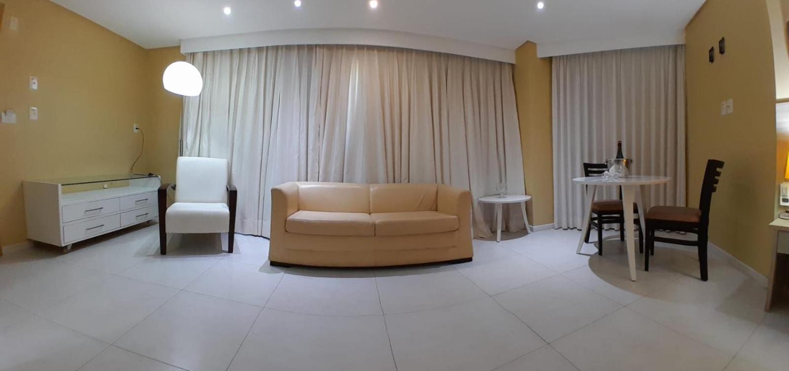 Anai Hotel จาบัวเทา โดส กัวราราเปส ภายนอก รูปภาพ