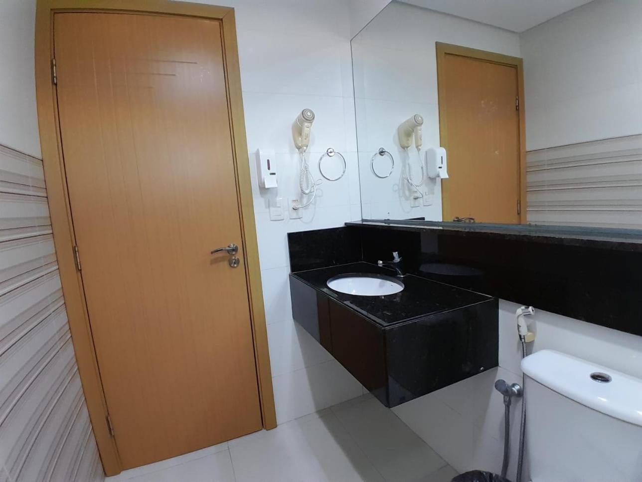 Anai Hotel จาบัวเทา โดส กัวราราเปส ภายนอก รูปภาพ